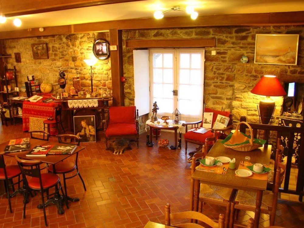 Hotel Du Tertre Mont-Dol Екстер'єр фото